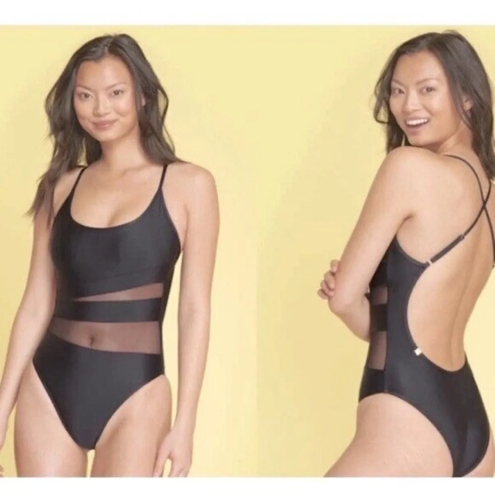 Summersalt Causeway Black One Piece Mesh Cutout Swimsuit Womens size 4 - Picture 1 of 3